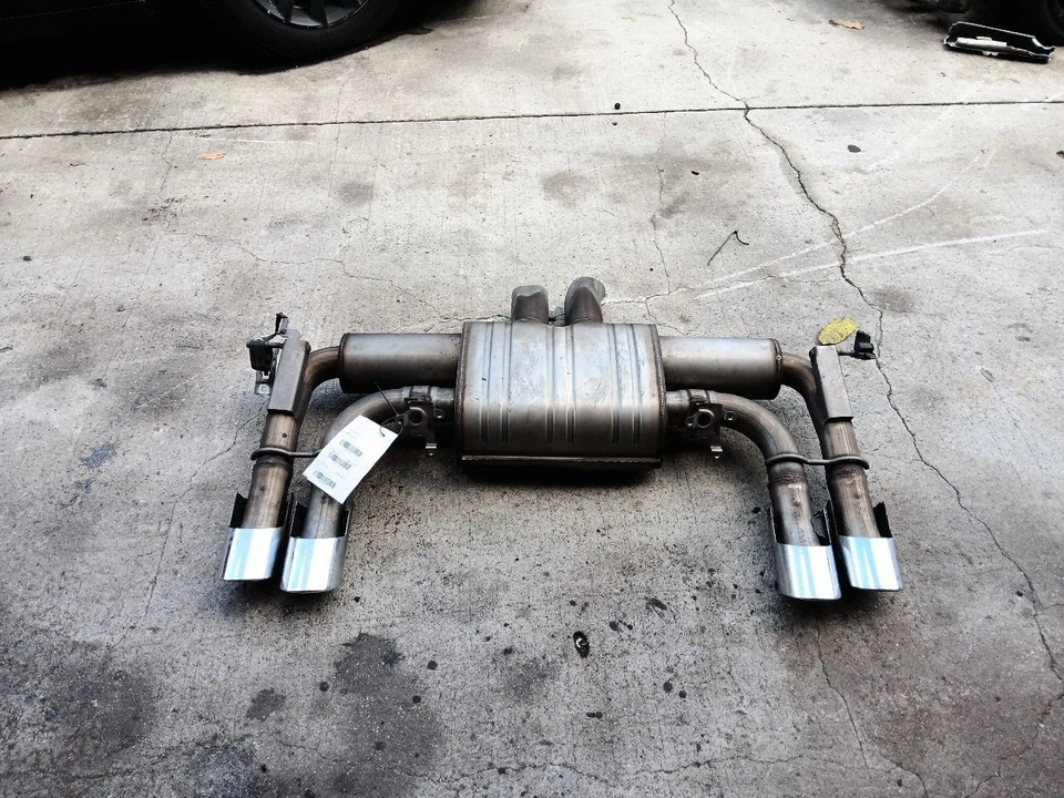 OEM 2014-2018 BMW F85 F86 X5M X6M SILENCIADOR TRASERO ESCAPE STOCK Foto 3 de 4