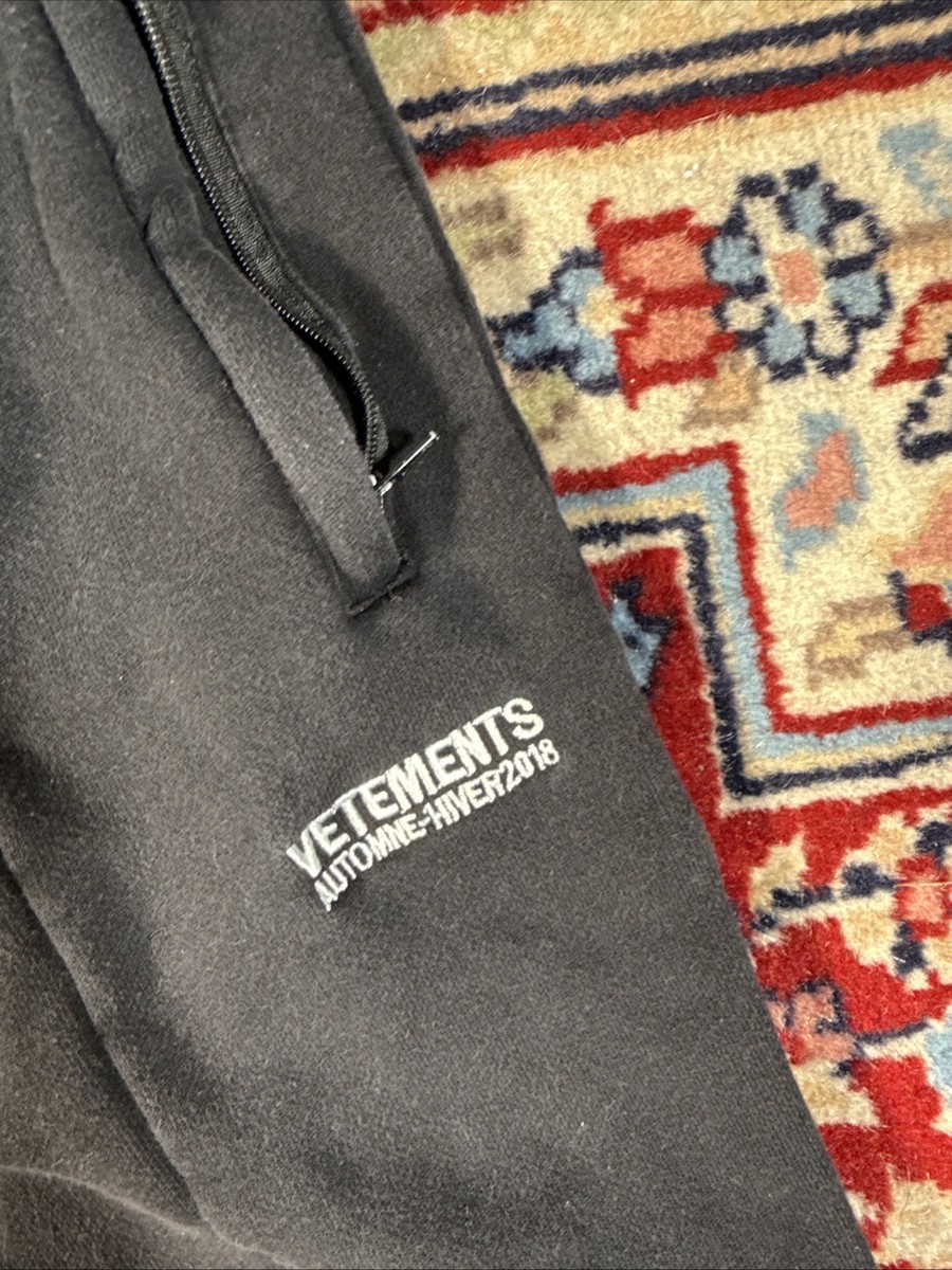 VETEMENTS / DENMA GVASALLA/19SS/ボトム/S/コットン/GRY/無地 Vetements Gray Sweatpants DEMNA GVASALIA HIVER 2018 Logo Black Sz