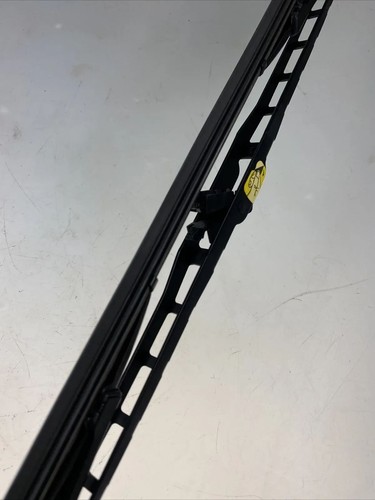 Original Nissan Almera Juke windshield wiper front wiper blade 550mm - Picture 2 of 4