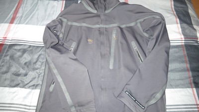 mountain hardwear conduit softshell jacket