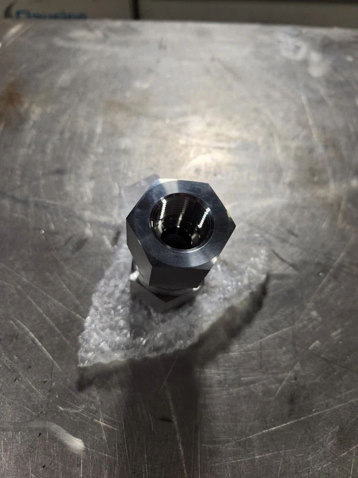 Swagelok SS-CHF12-10 Valve - Image 2 of 3