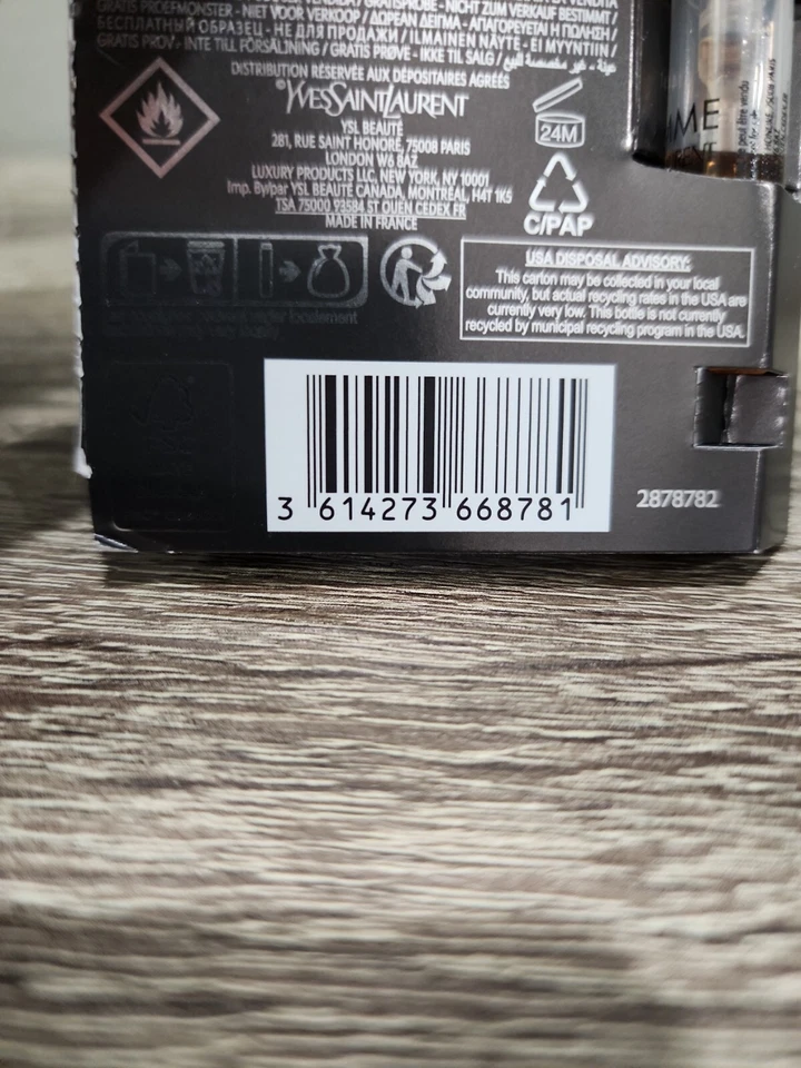 PARA HOMBRES YSL L`HOMME EAU DE PARFUM PARA HOMBRES MUESTRA SPRAY 1,2 ML / 0,04 FL OZ NUEVO  Foto 4 de 4