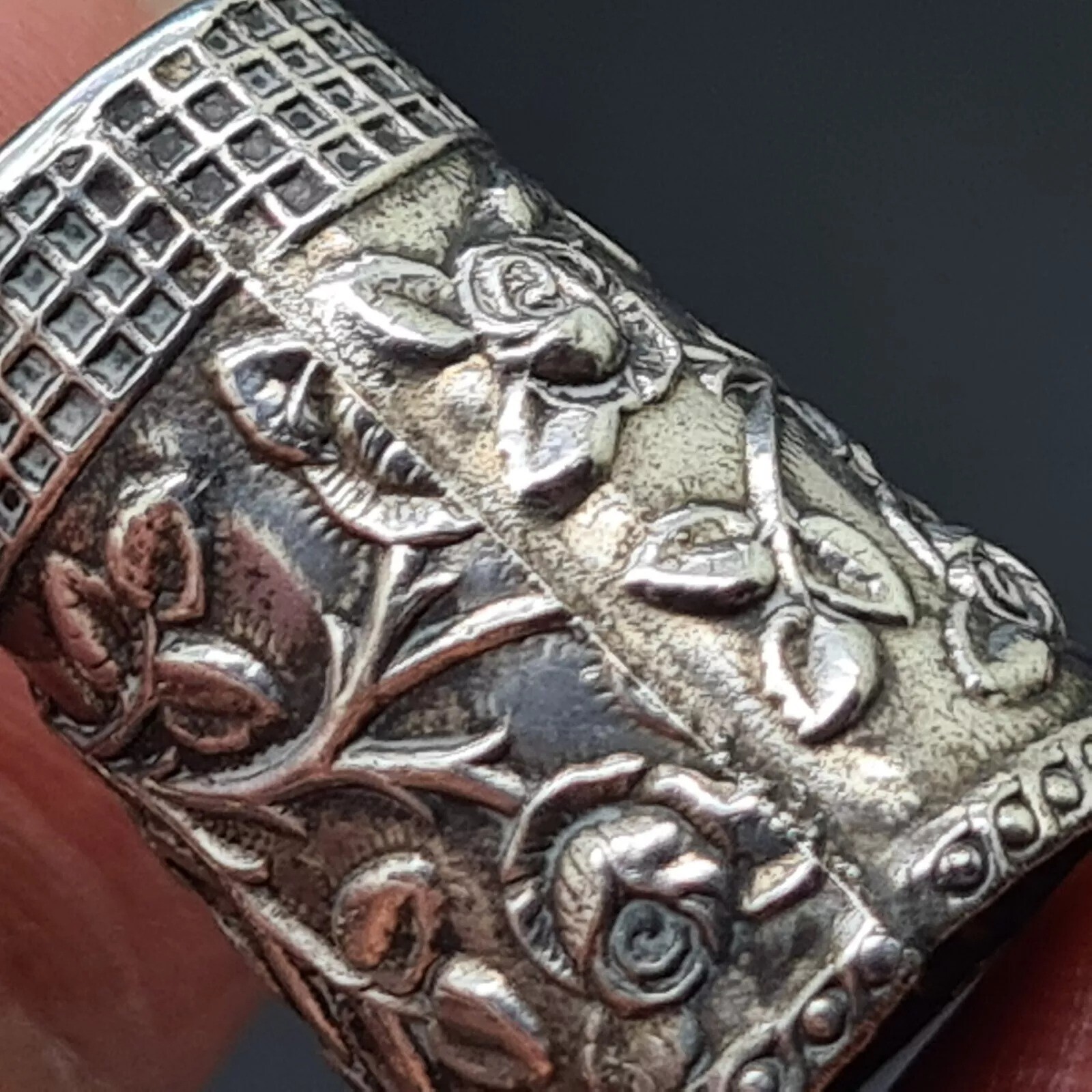 Silver Tone Enamel Gilt Thimble Cockerel Roses and Foliage Star on Top