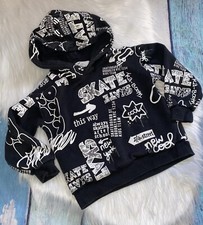 H M Skater Hooded Sweatshirt Boys size 4/6