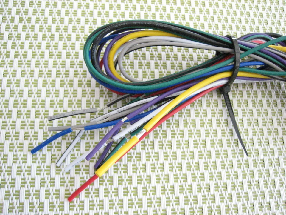 Sony Original Wire Harness for CDX-GT400, CDX-GT500, CDX-GT130, CDX-GT350S - Image 4 of 4