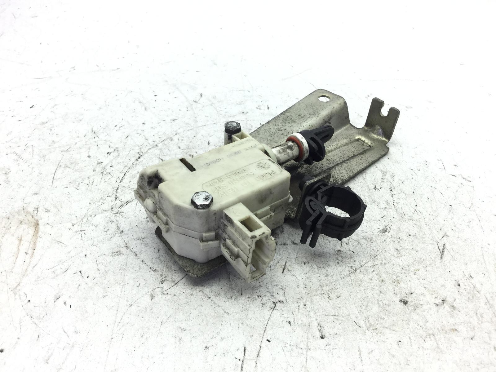 Actuator Opening Hook Saddle Piaggio Beverly 125 2010 2015 ZAMP69100