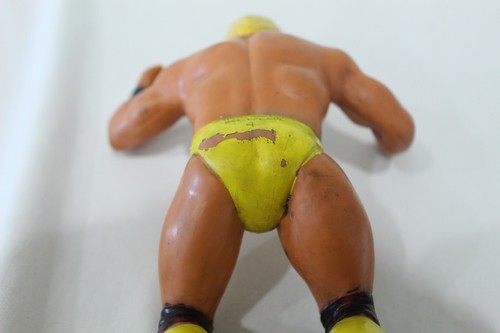 Vintage Hulk Hogan Wrestling Figur 1984 Rubber 8" WWE WWF WCW Titan Sports Inc - Bild 3 von 6