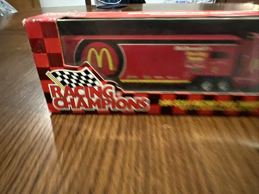 Racing Champions Bill Elliot McDonalds Transporter 1998