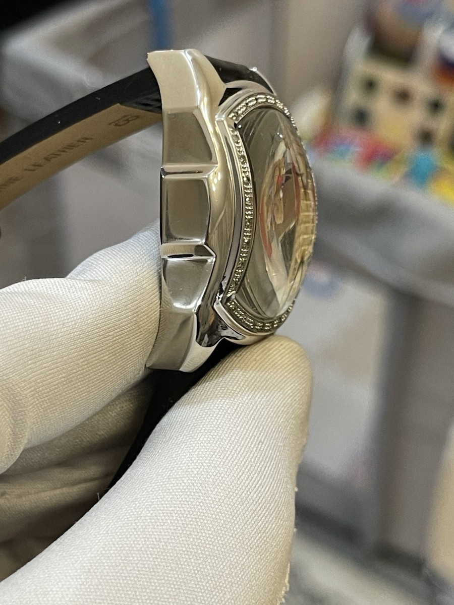 JoJo Rodeo Chronograph Diamond Platinum Quartz JL-05322  display picture 1