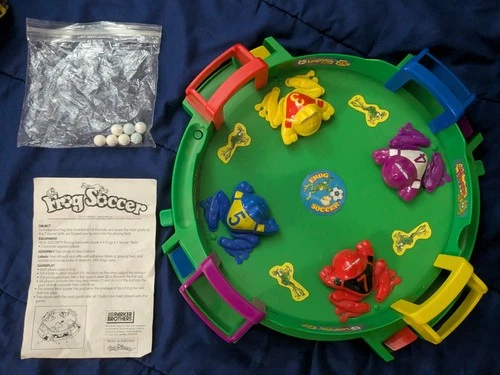 FROG SOCCER Vintage 90s Parker Brothers Action Board Game 7 Balls With Box, Used