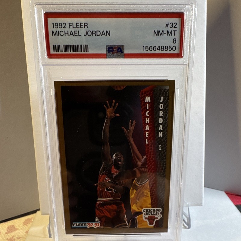 Fleer 1992-93 Fleer Michael Jordan #32 Chicago Bulls PSA Graded Card
