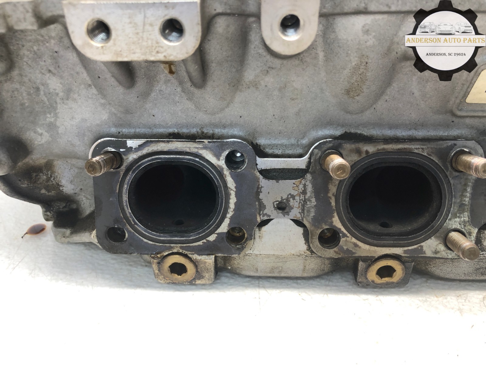 2014-2017 MASERATI QUATTROPORTE GTS 3.8L V8 RIGHT ENGINE CYLINDER HEAD CAMSHAFTS