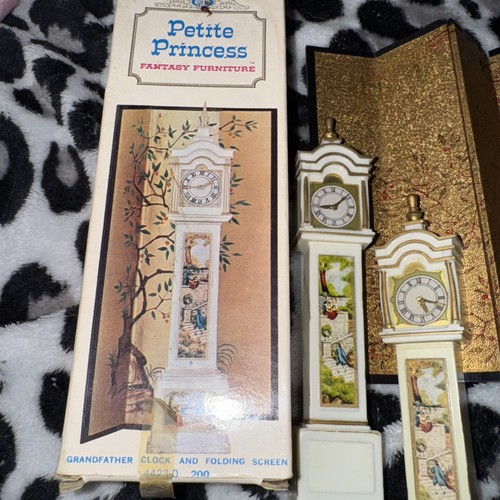 Vtg Petite Princess Furniture Grandfather Clock Folding Screen extra clock incl - Foto 4 di 5