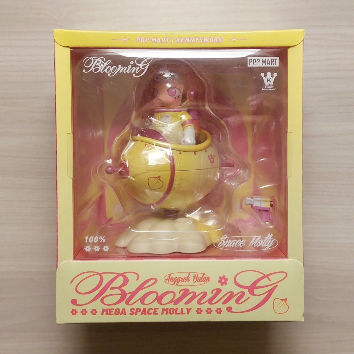 パ*ダ様 MEGA SPACE MOLLY 100% Blooming- Sak POP MART MEGA SPACE MOLLY 100% Blooming-Sakura H110mm JAPAN