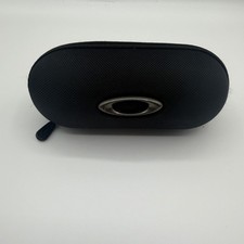 OAKLEY Black Hard Shell Zip Up Protective Sunglass Case ONLY READ