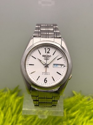Vintage Seiko 5 7S26-02R0 White Dial Automatic 21 J 37MM Day & Date Men's Watch