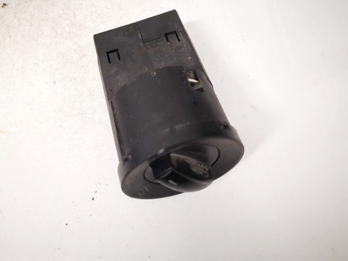 6q0941531b Scheinwerfer Schalter  Volkswagen Polo DE1606242-32