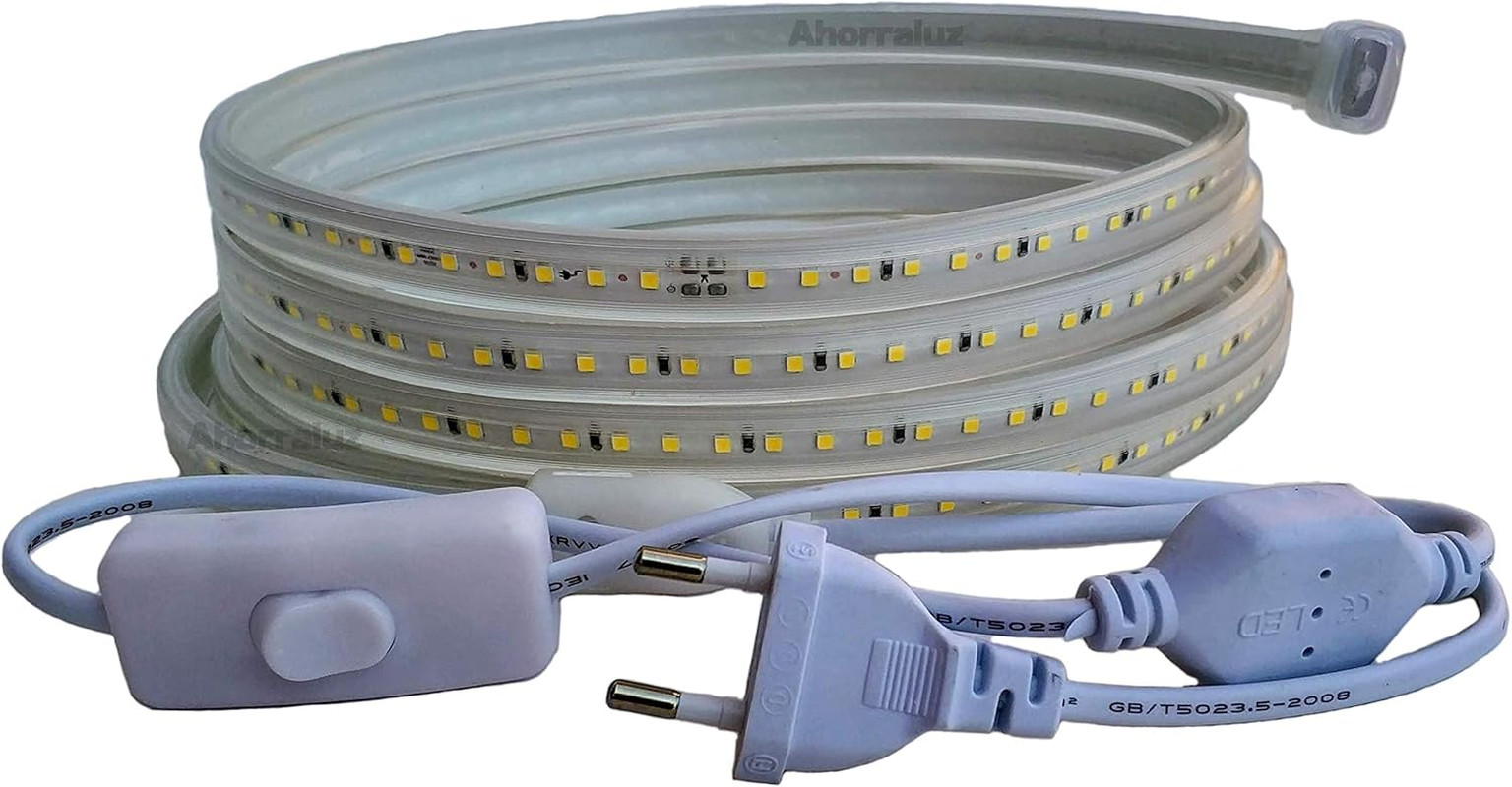 Striscia Led 220V 2835 120 Led/M ALTA LUMINOSITÀ, Con INTERRUTTORE. IMPERMEABLE