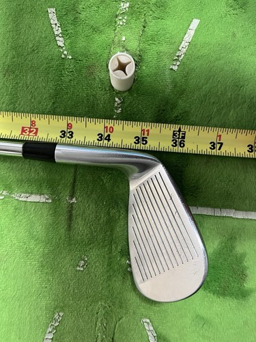 Bridgestone J33 Forged Pitching Wedge, PW, Dynamic Gold R300 R Flex, Cavity Back - Picture 14 of 15