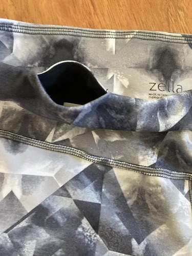 🎄Zella Cropped Leggings Gr. M - Bild 4 von 10