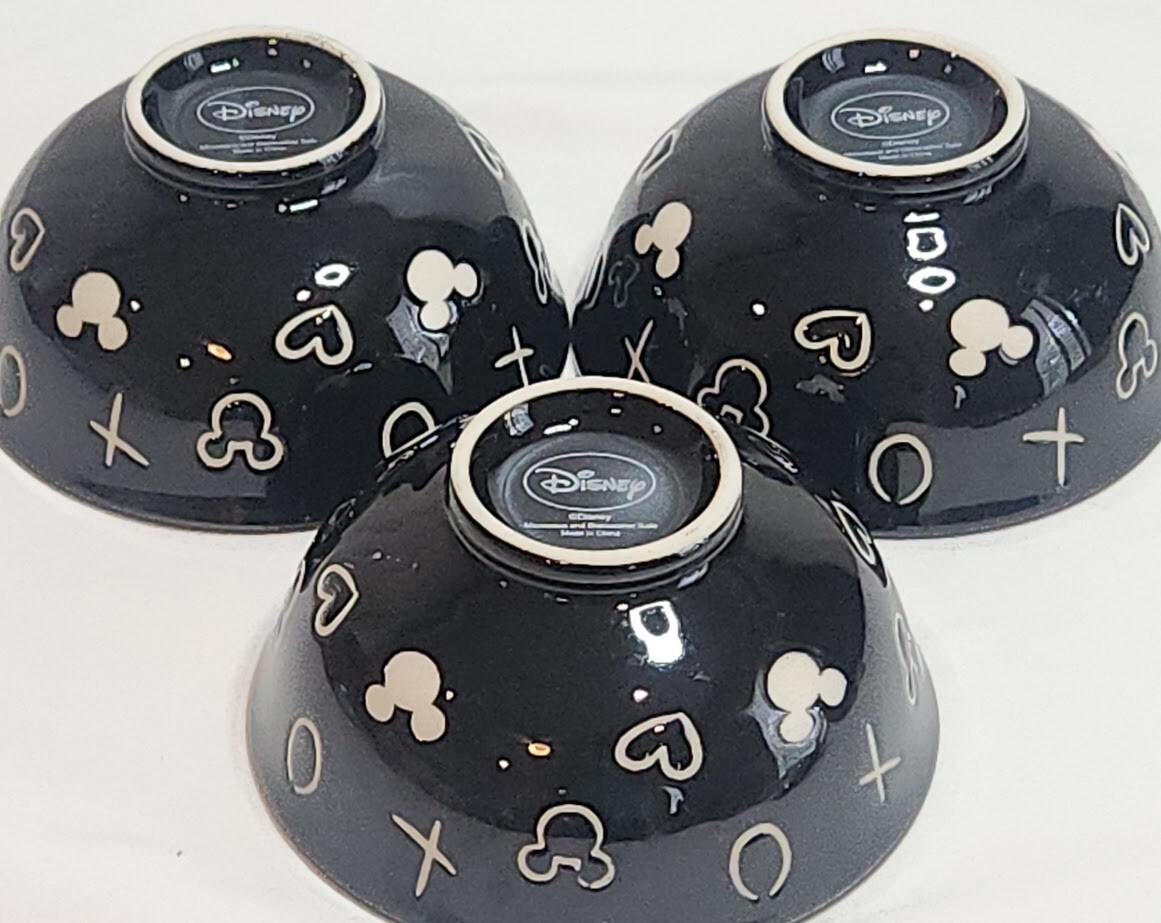 Disney LOVE MICKEY Set of 3 Heart Rice Cereal Ice Cream Bowls Black White Gold
