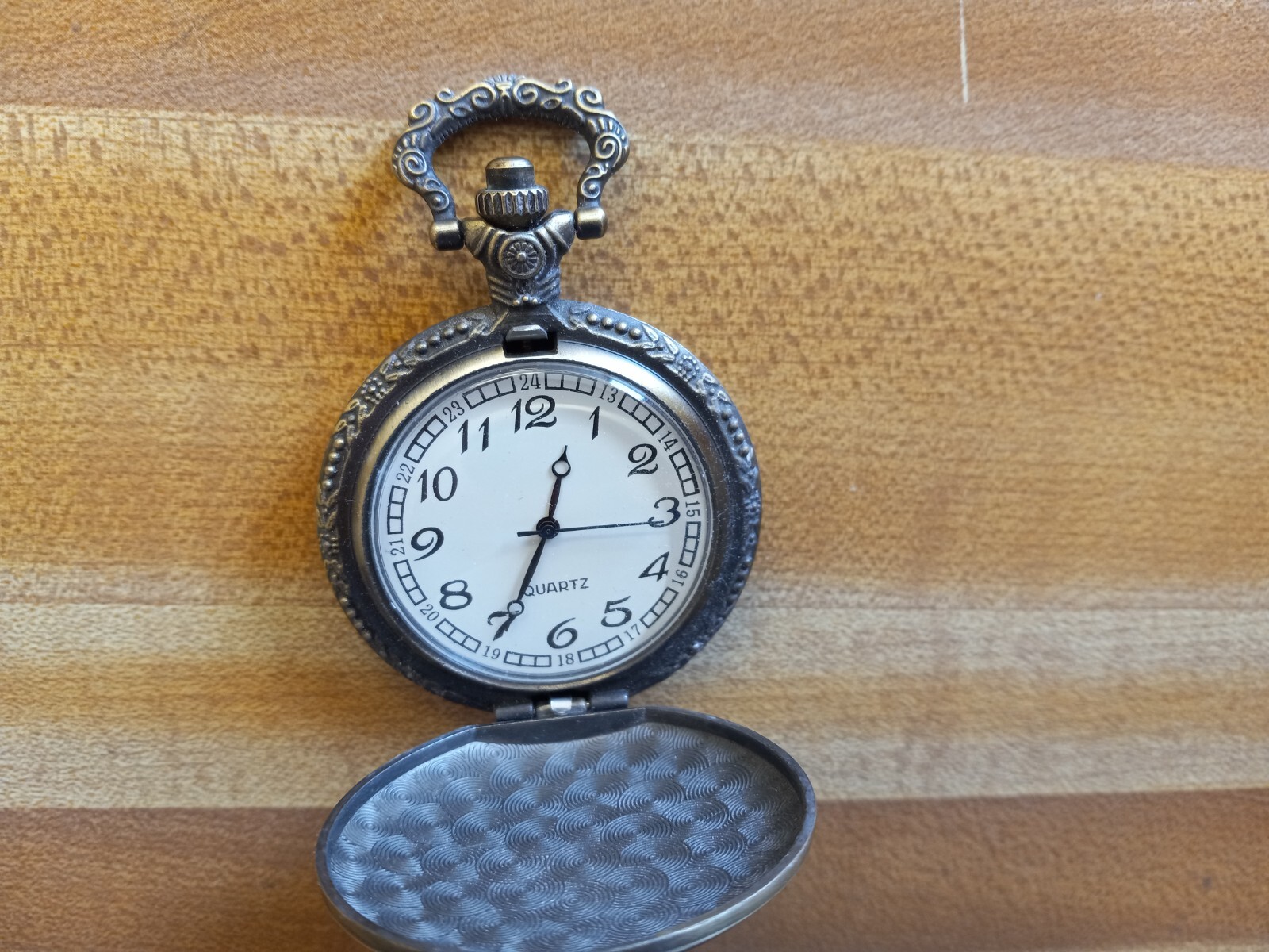 Vintage Quartz Pocket Watch with 1/2 Hunter Case - New Battery & Accurate Timekeeping-image