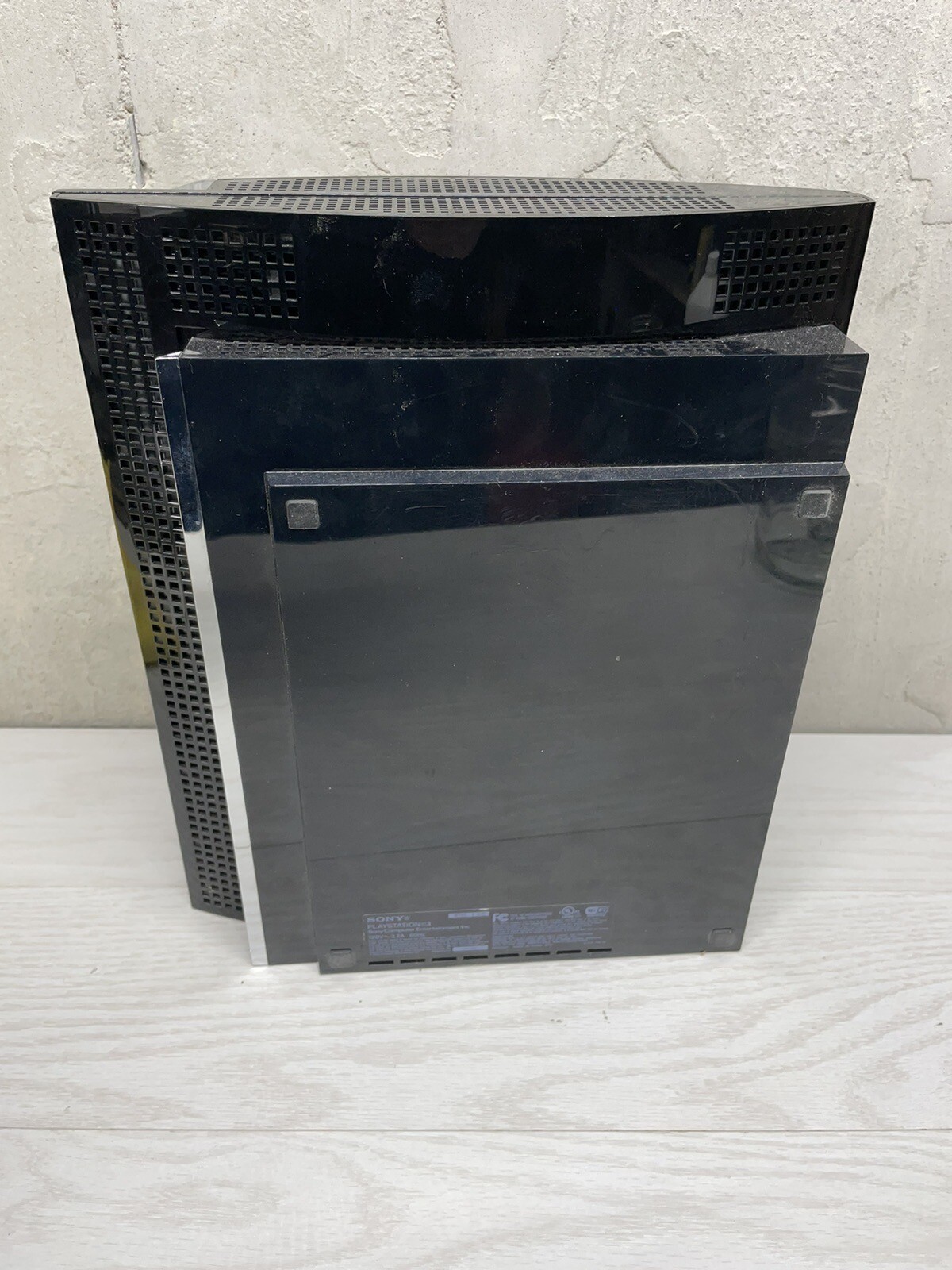 Sony PlayStation 3 80GB Black Console CECHE01 Backwards Compatible