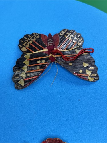 LOT OF 4- Wooden Painted Colorful Butterfly Hanging Decor 3 Inch By 2 Inch - Picture 10 of 10