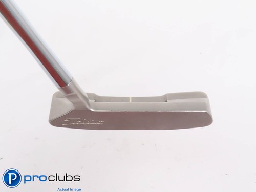 Left Handed Scotty Cameron Studio Stainless Newport 2.5 33" Putter - 441829 - Picture 3 of 6