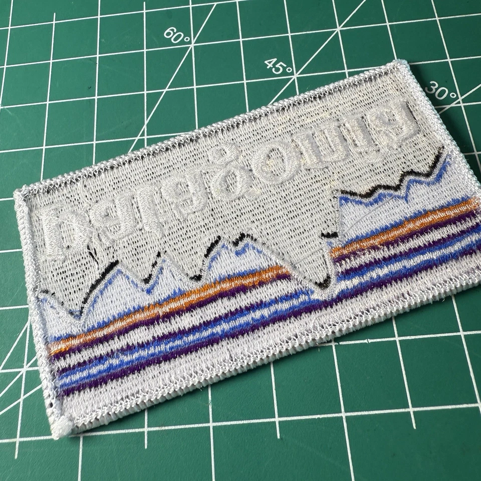 🔥EXTREMELY RARE! - Patagonia Embroidered Iron On 4” Patch - NEW Hiking Outdoors - Image 3 of 4