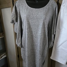 Isabel Maternity Gray Ruffle Sleeve Scoop Neck T-Shirt Size L Heathered Gray