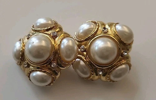 Two Sisters Clip On Earrings Faux Pearl Gold Chunky Costume Jewelry Vintage