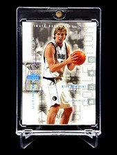 2001/02 Ultimate Collection DIRK NOWITZKI (22/25) PLATINUM UD #11🔥ULTRA RARE🔥