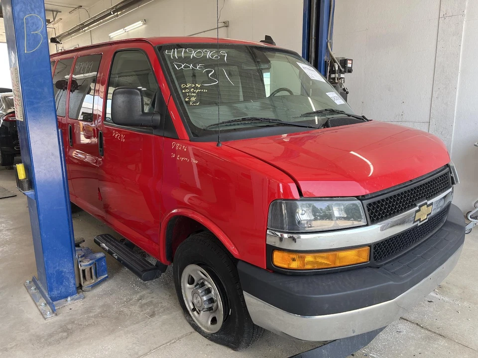 Used Fuse Box Engine fits: 2020 Chevrolet Express 3500 van ID 84184428 Grade A - Image 4 of 4