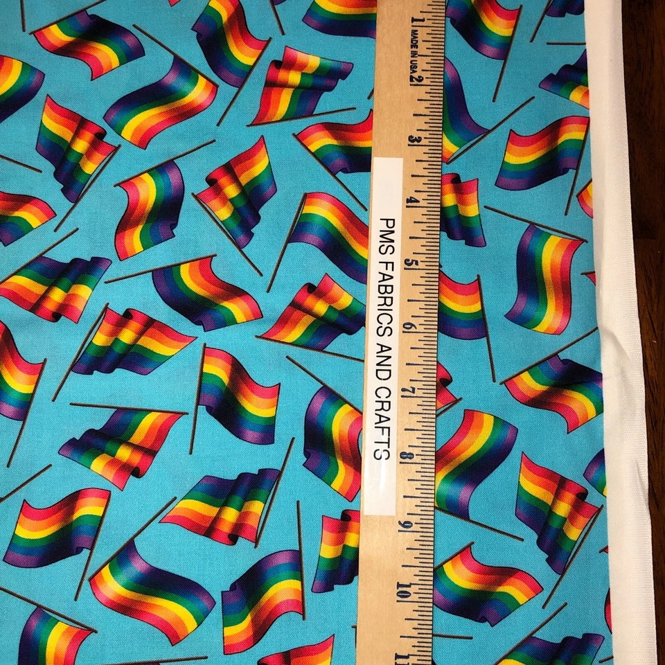 QT LGBT Banderas Arco Iris en tela azul 100% algodón por yarda -36 x 44 - 27451B Foto 4 de 4