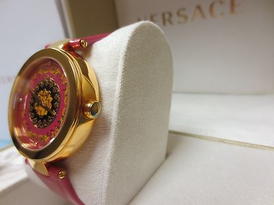 Versace Women display picture 2