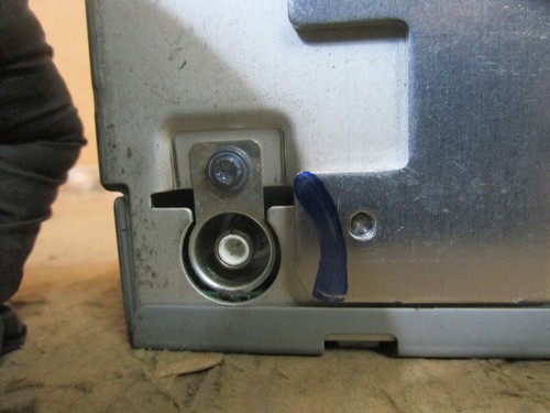 05 06 07 08 09 Jeep Commander Radio Stereo CD Player Receiver AM FM 05091175 - Picture 9 of 10