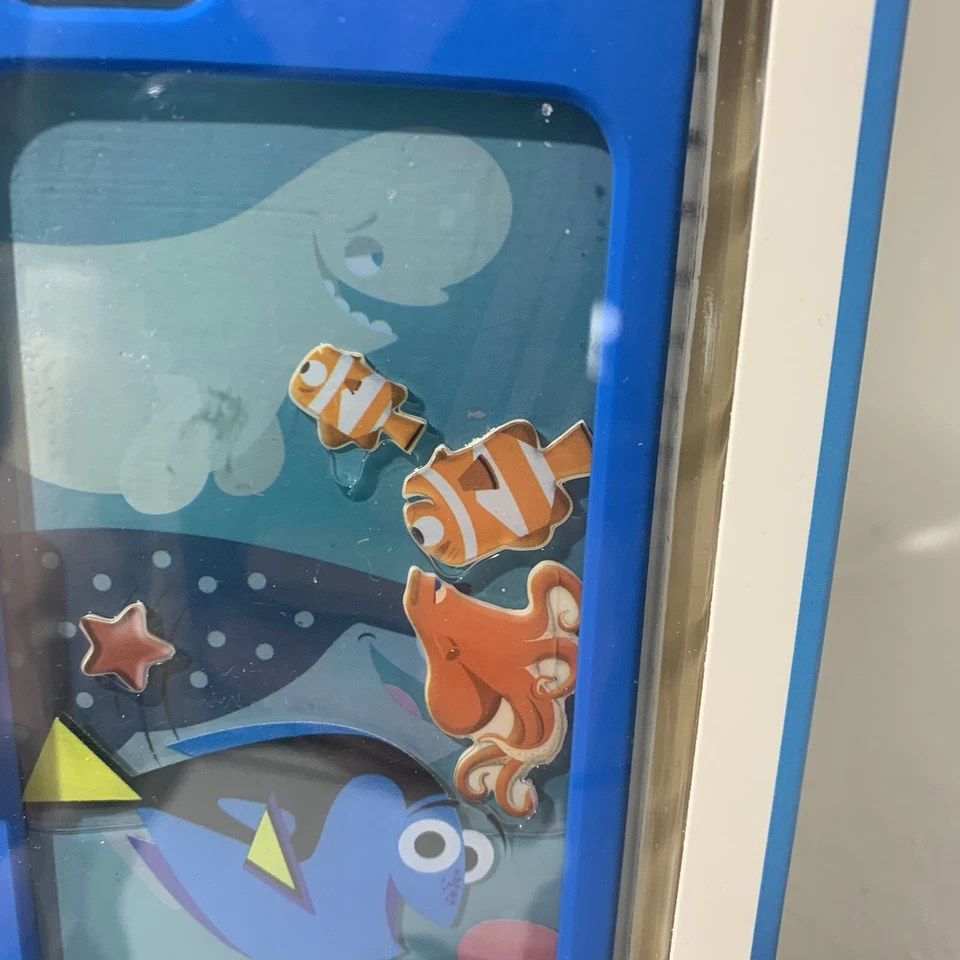 Funda para teléfono celular Finding Dory iPhone 6/6s cascada flotante película Disney Pixar Foto 3 de 4