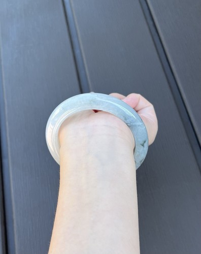 24116L Certified Untreated Grade A Burmese Jadeite Bangle - Round 58.1mm (半山水飘花) - Picture 13 of 15