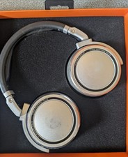 Neumann NDH 20 Closed-Back Wired Foldable Headphones 3.5mm/6.35mm Silver