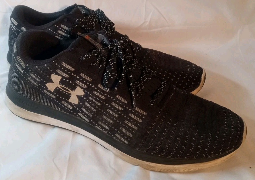 Under Armour Threadborne Slingflex with Charged C… - image 2