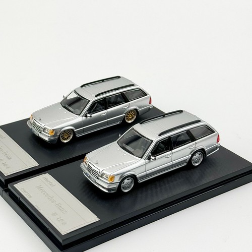 Mortal 1:64 Mercedes S124 Break Rouge Métallisé – Miniature De Collection