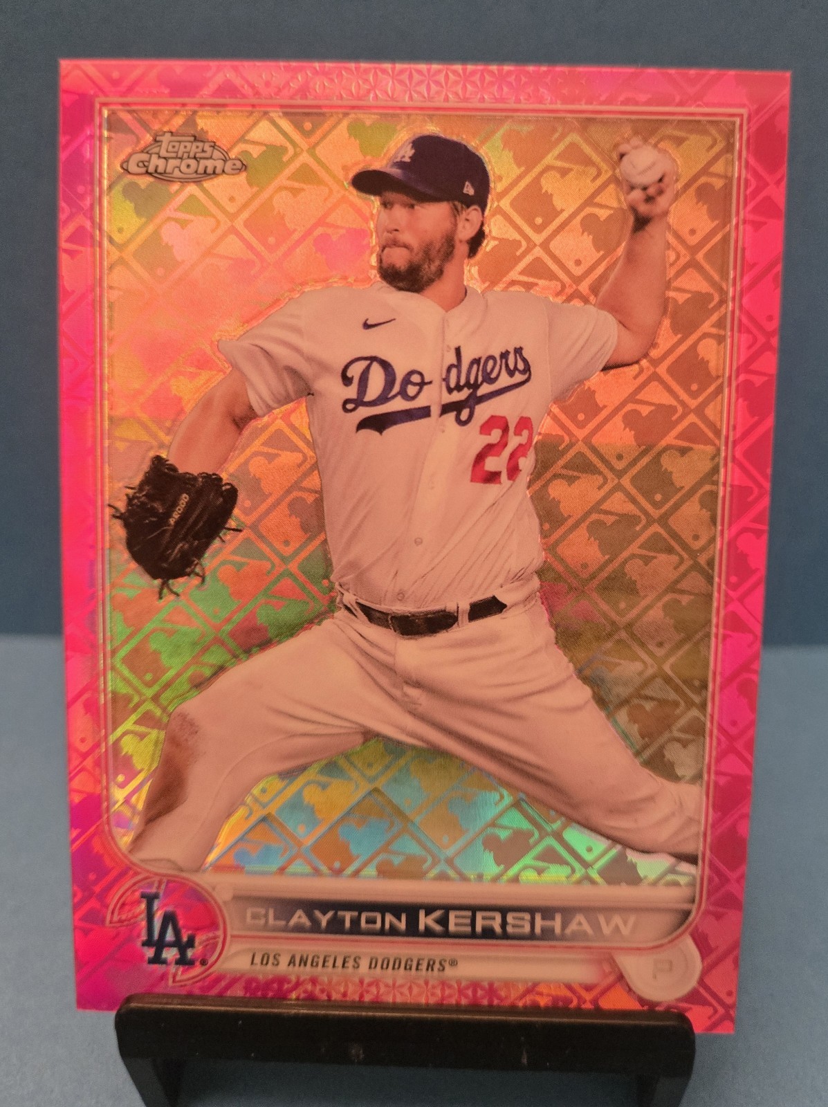 2022 Topps Chrome Logofractor Pink #23 Clayton Kershaw /199 World Series Champ