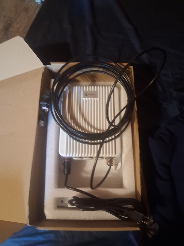GIATEC PT-PSE108GR-OT Outdoor Power over Ethernet (PoE) Injector