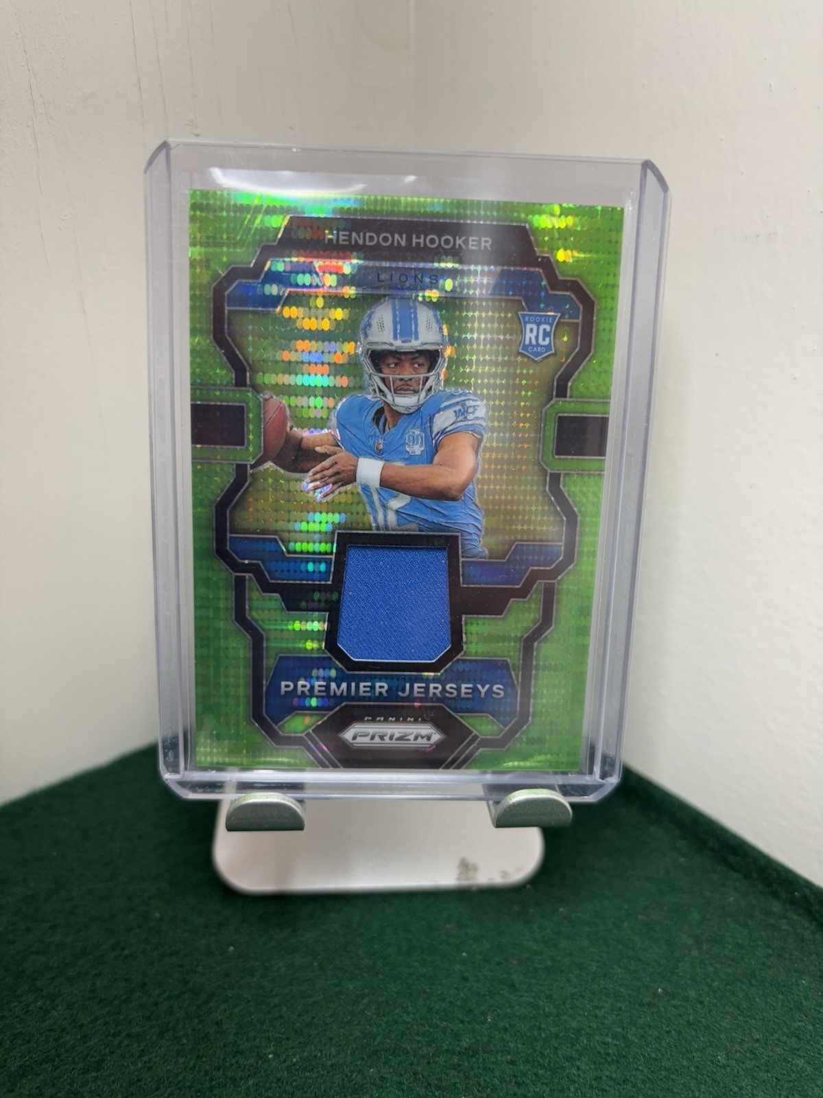 2023 Rookie Hendon Hooker Premier Jersey Neon Green Pulsar RC Lions Panini Prizm