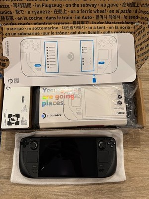 Steam Deck LCDモデル、2TB SSD Valve Steam Deck 2TB Handheld Gaming Console with Case, 16GB RAM