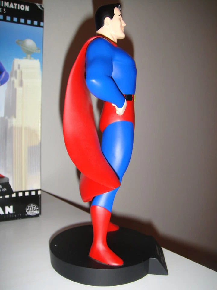 DC DIRECT SUPERMAN CLÁSICA ANIMACIÓN MAQUETA ESTATUA FLEISCHERS STUDIOS AÑOS 40 Foto 2 de 4
