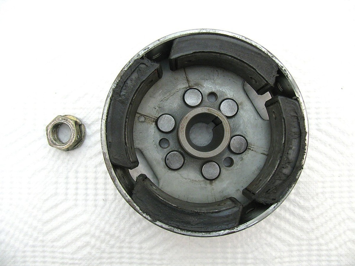 韓国 84-90 Yamaha PZ480 Phazer Flywheel Generator Rotor 8V0-85550-20-00