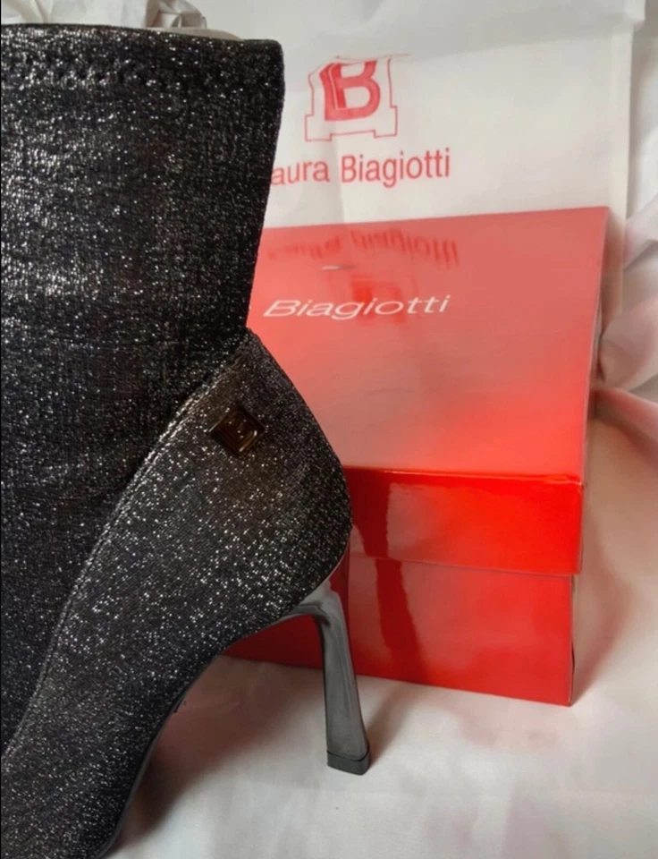 Stivali con tacco Laura Biagiotti, Tg. 37, colore bronzo Lamè, nuove Foto 3 de 4