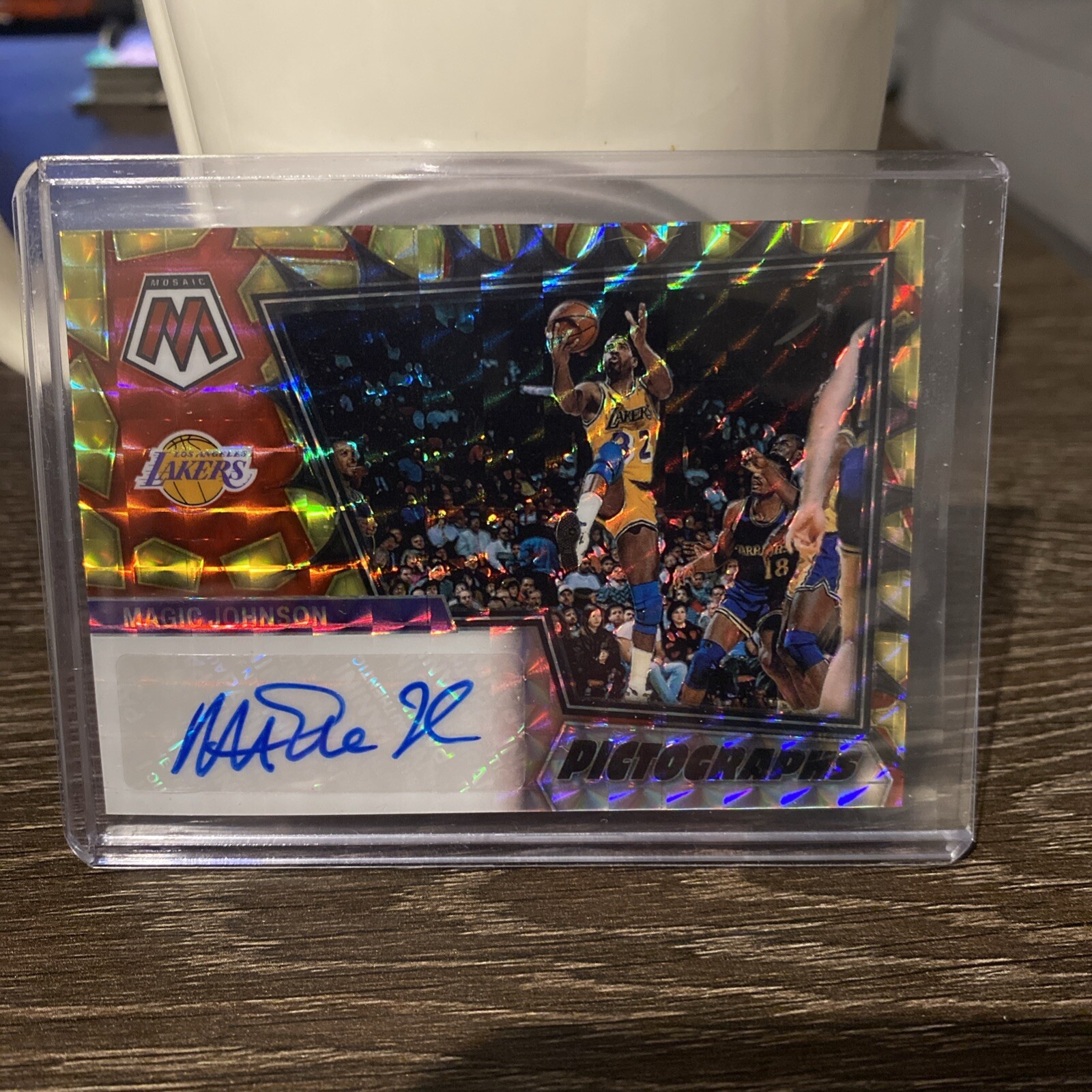 2022-23 Mosaic Magic Johnson Pictographs Silver Prizm Auto #PM-MAG Lakers